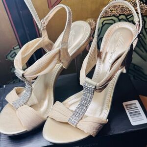 Elegant Beige Heels with Rhinestone Detail